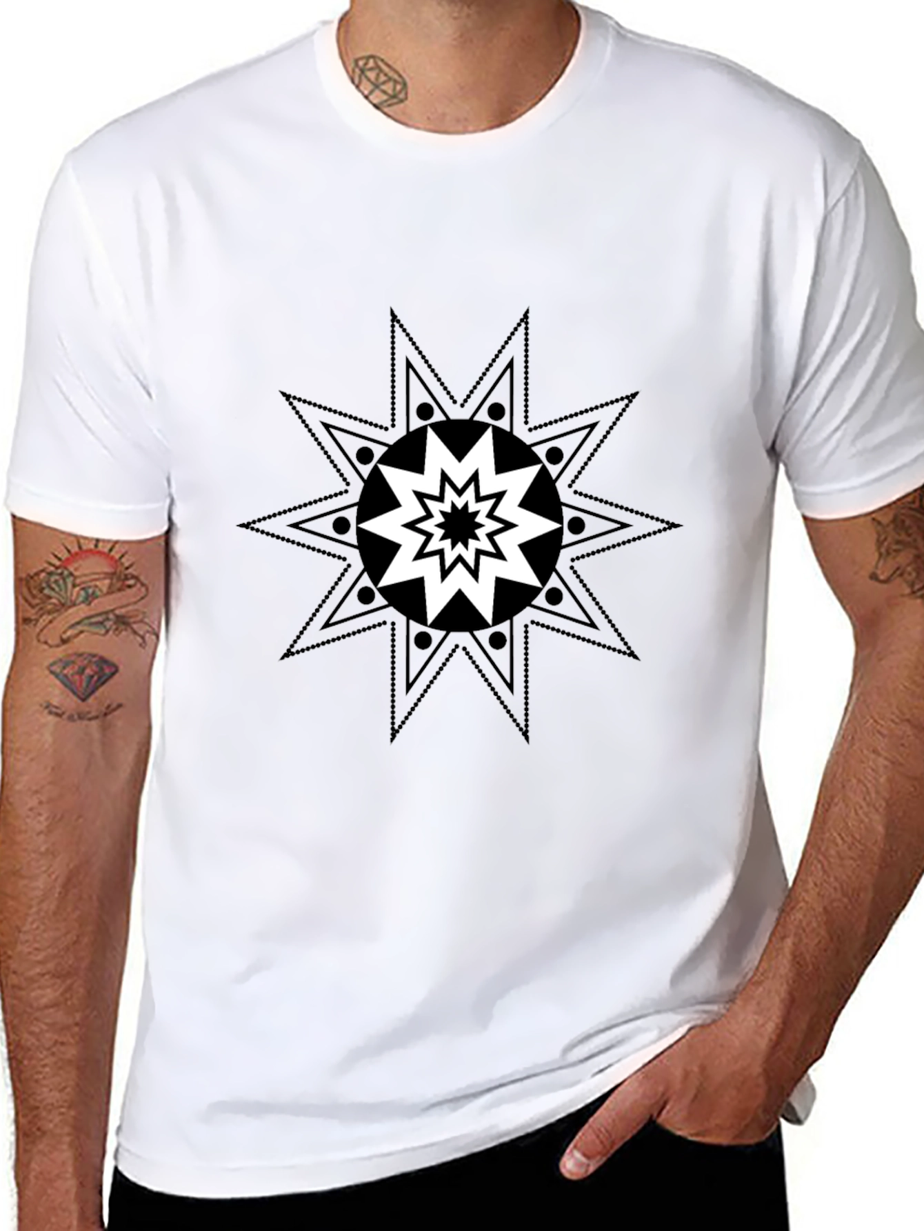 Geometric Starburst Graphic Tee - Black