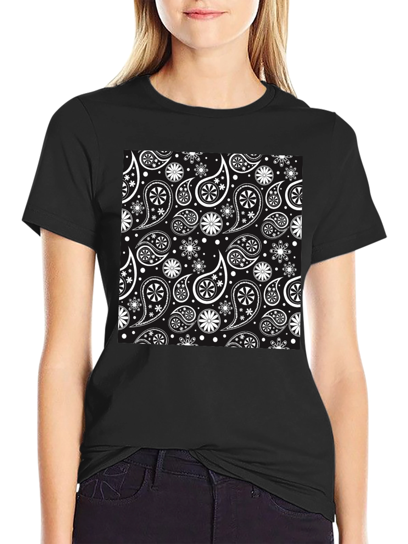 Stylish Paisley Patterned Black T-Shirt