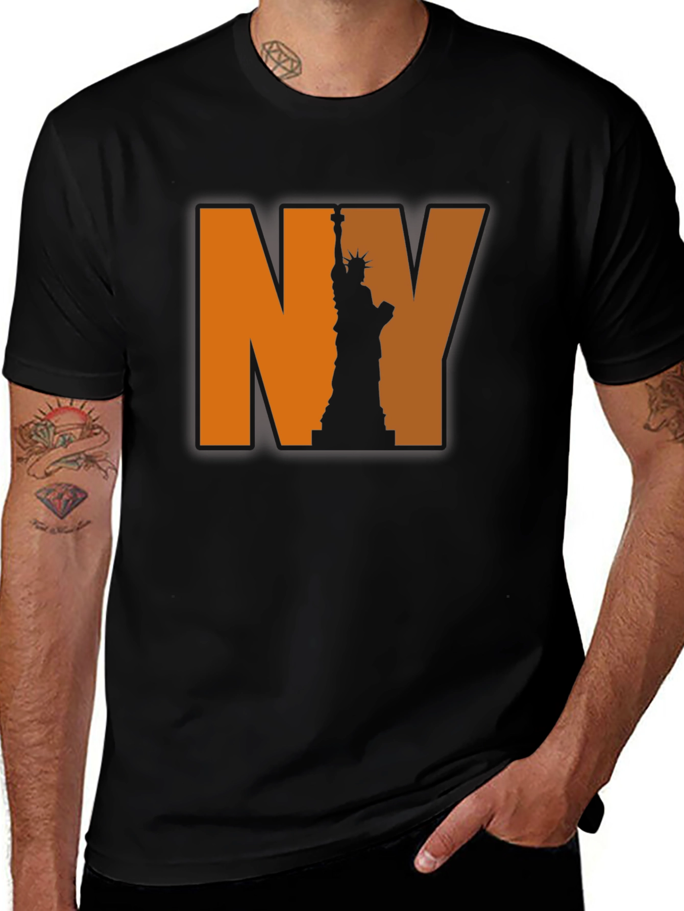 NY Statue of Liberty Graphic Tee - Black