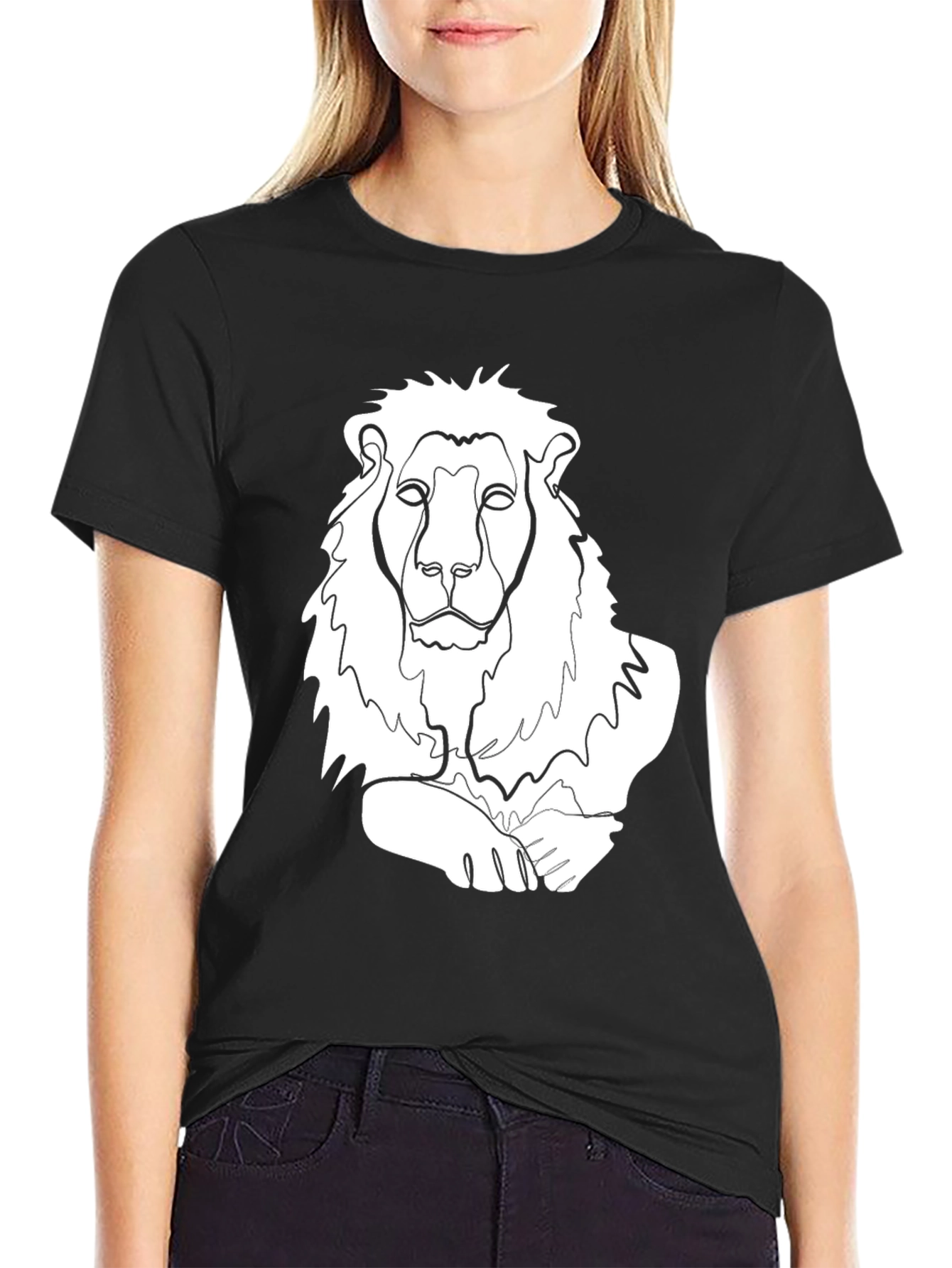 Lion Line Art Graphic Tee - Stylish Casual Wear
