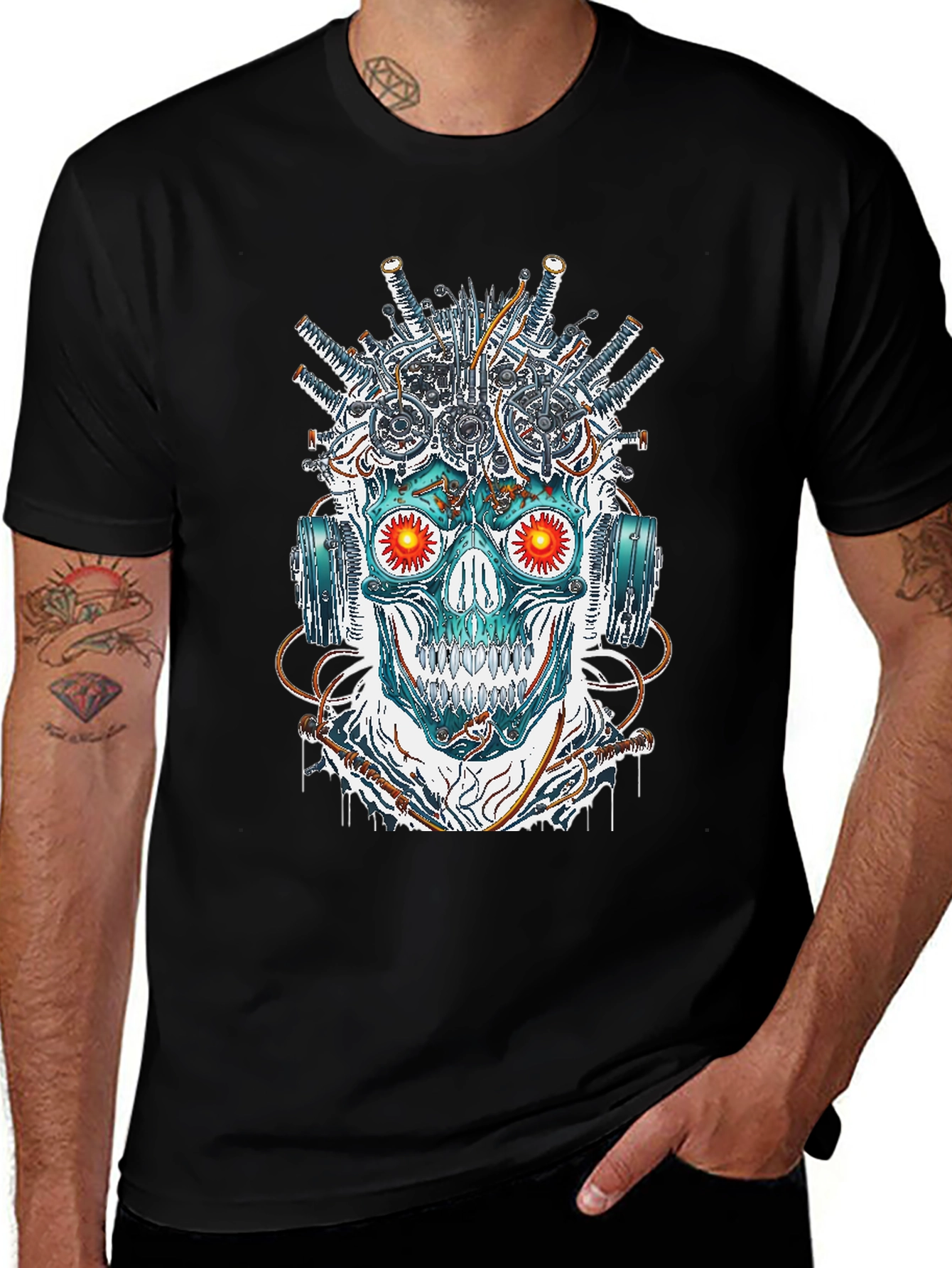 Cyberpunk Skull Graphic T-Shirt - Edgy Streetwear