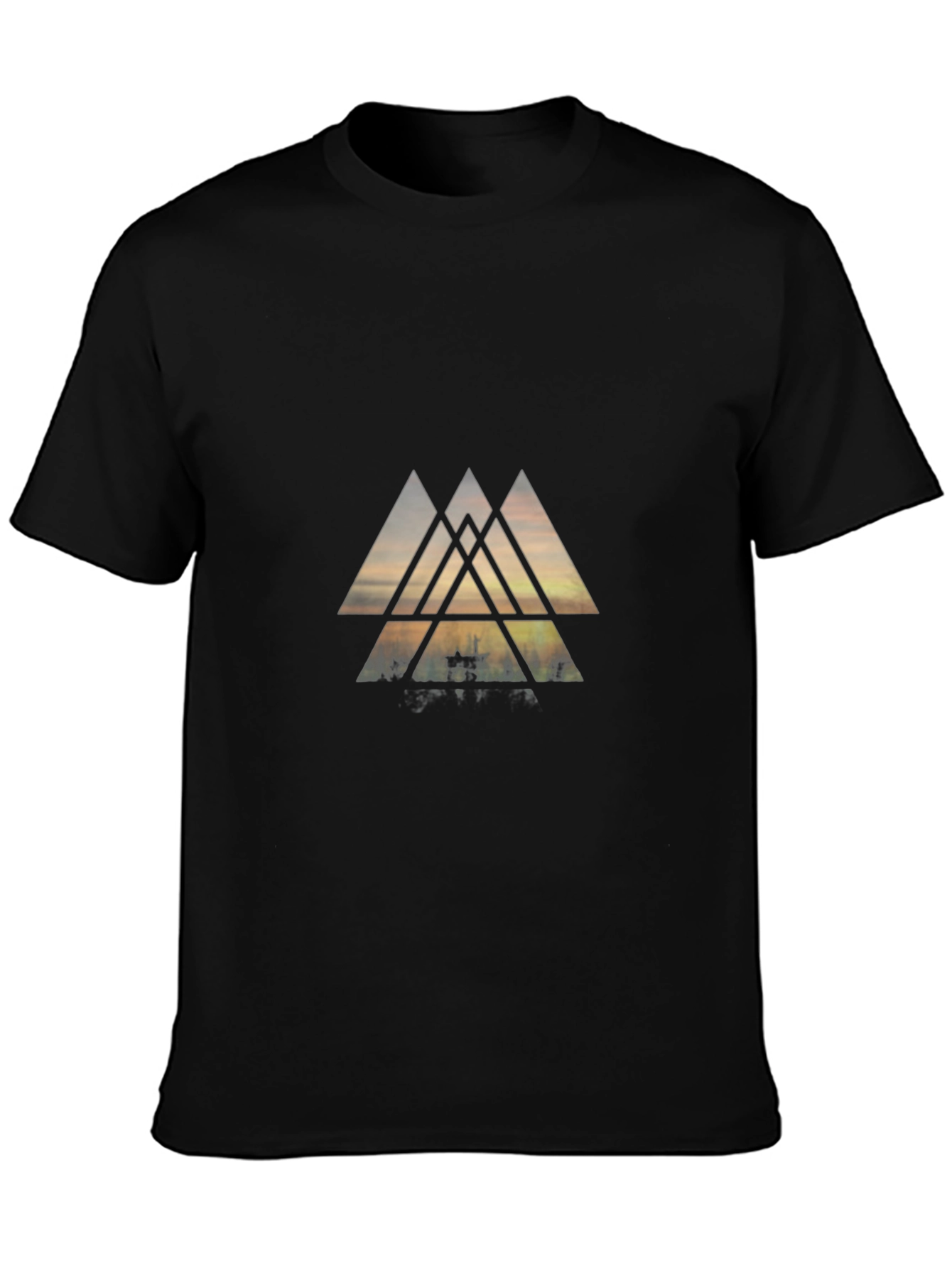 Geometric Triangle Graphic Black Tee