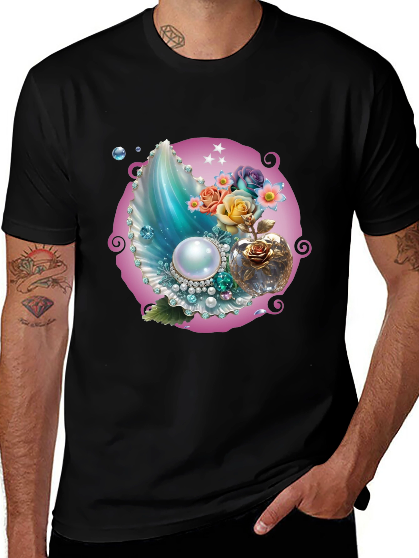 Fantasy Pearl Shell Graphic Tee - Black