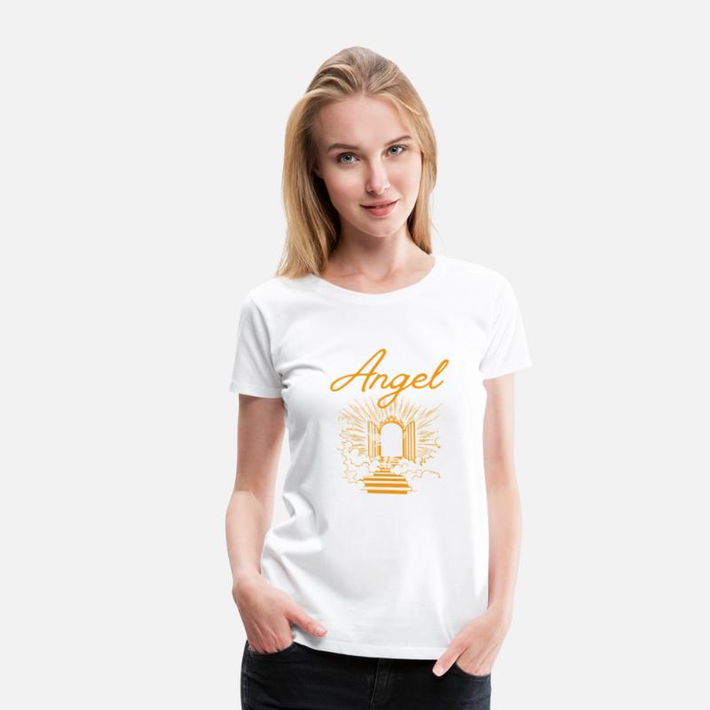 Divine Vibes – Angel Wings Graphic T-Shirt