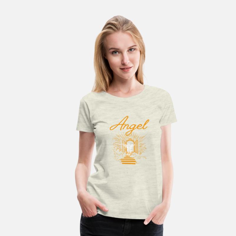 Divine Vibes – Angel Wings Graphic T-Shirt