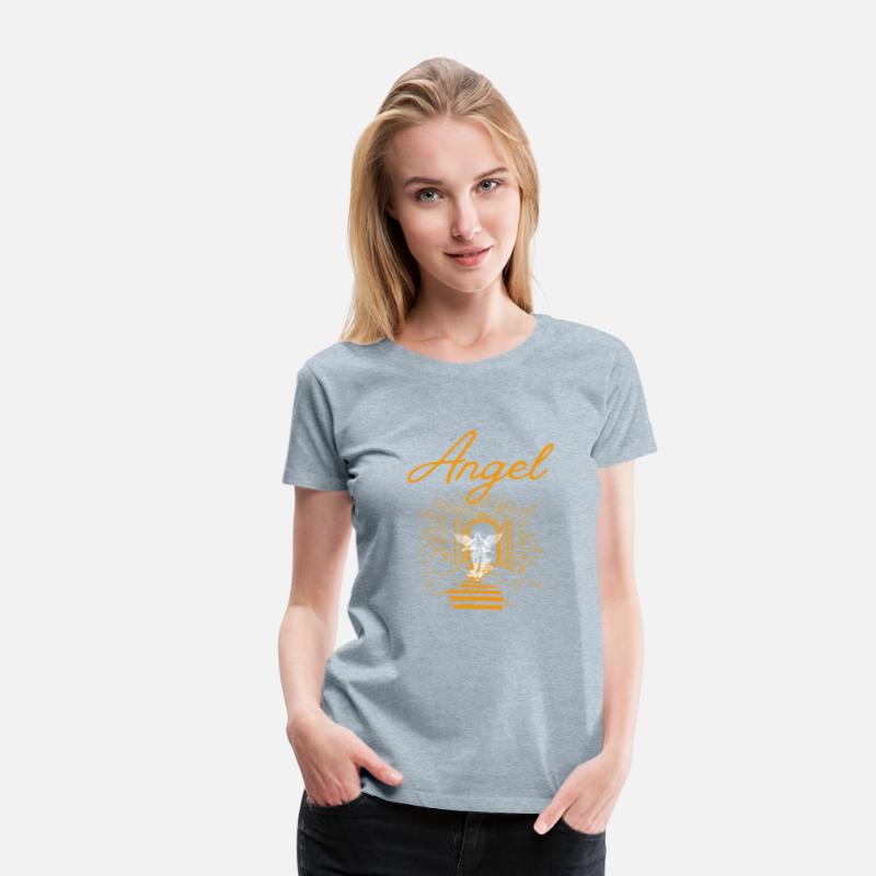 Divine Vibes – Angel Wings Graphic T-Shirt