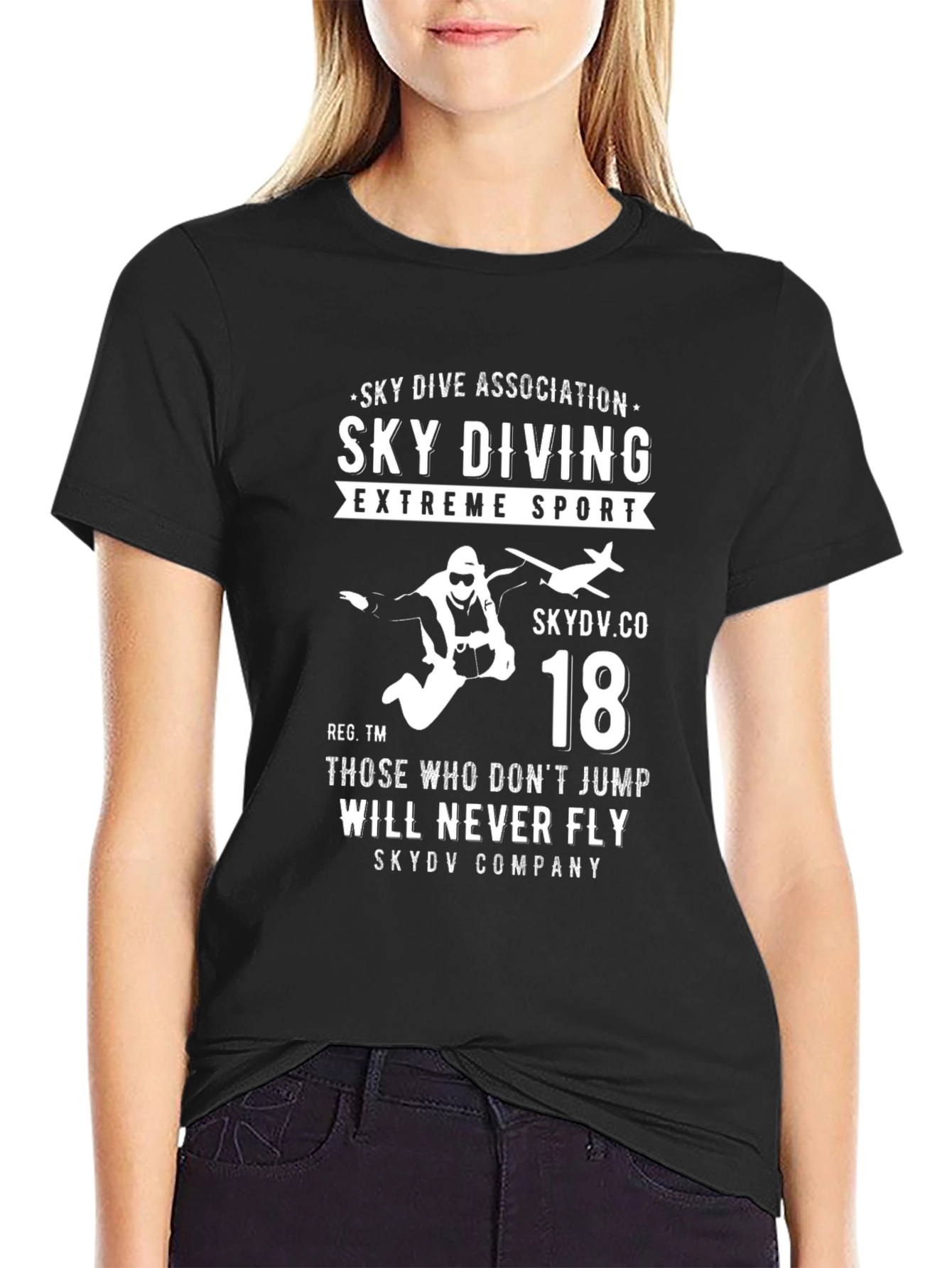 Skydiving Extreme Sport T-Shirt - Fly High