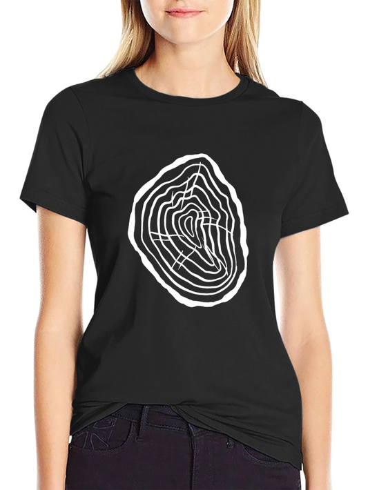 Tree Ring Graphic Tee - Modern Nature Inspired Design