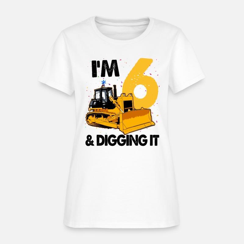 I'm 6 & Digging It