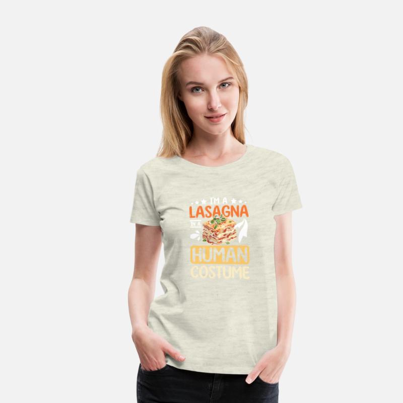 I'm a Lasagna in a human costume