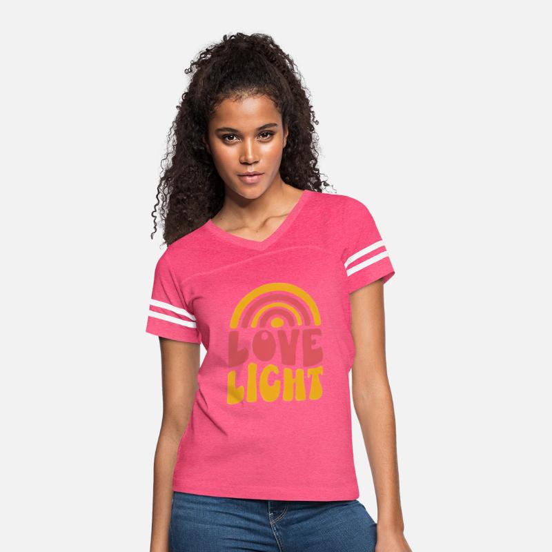 inscription on the T-shirt love light