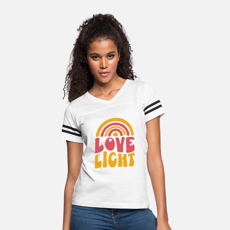inscription on the T-shirt love light