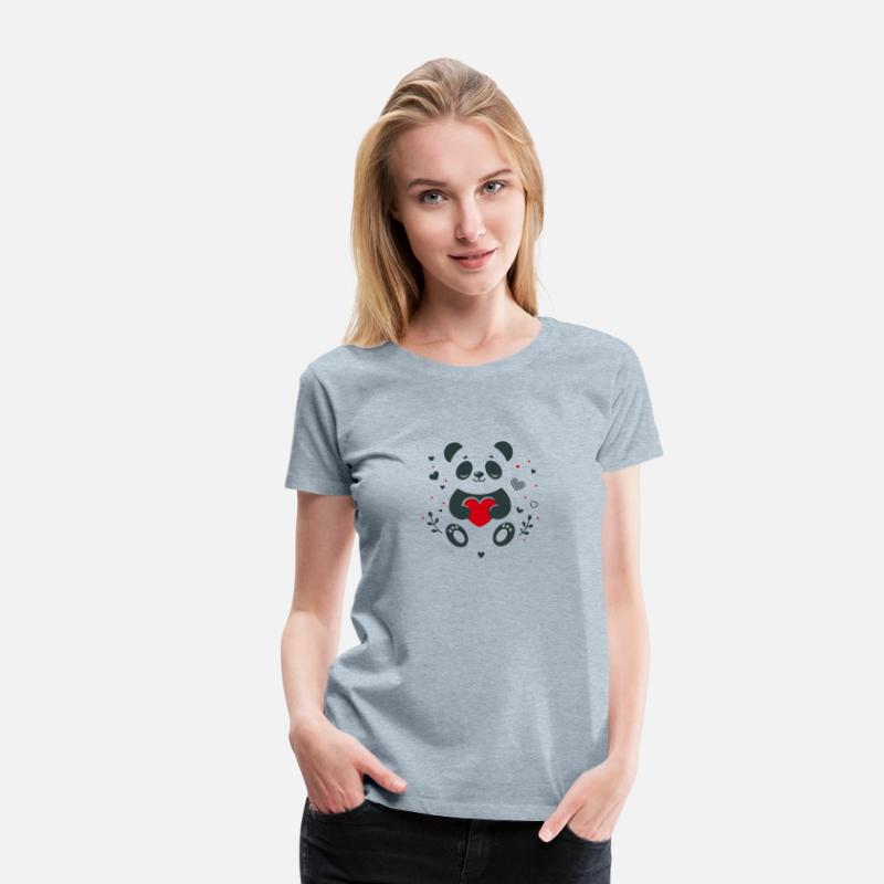 Panda with heart - loving Valentine's greeting