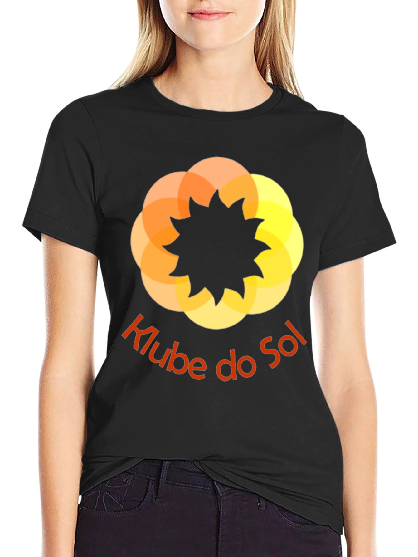 Klub de Sol T-Shirt - Stylish Sun Logo Tee