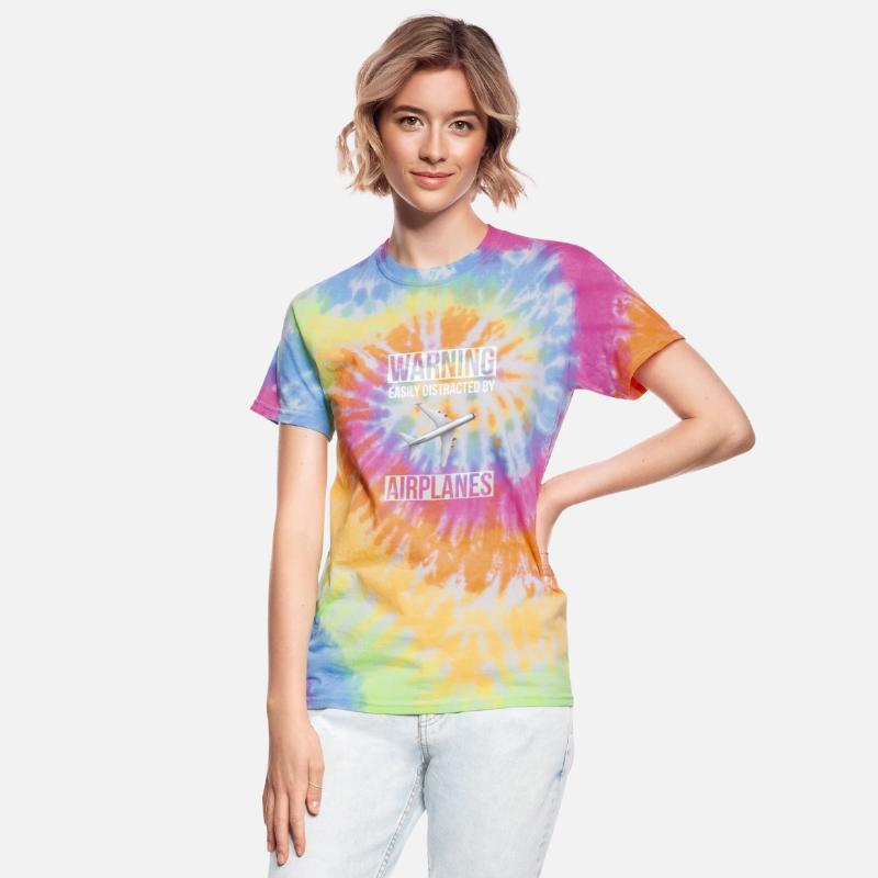 warning distracted by airplanes