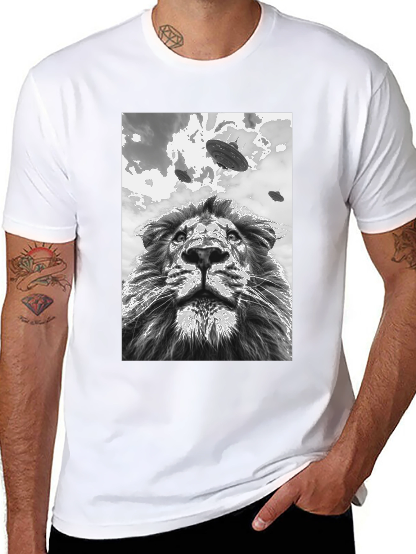 Lion UFO T-Shirt - Black Graphic Tee